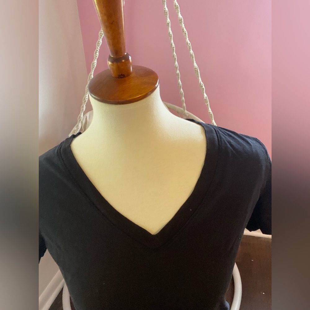 Basic V tee (2 set) - Picture 3 of 4